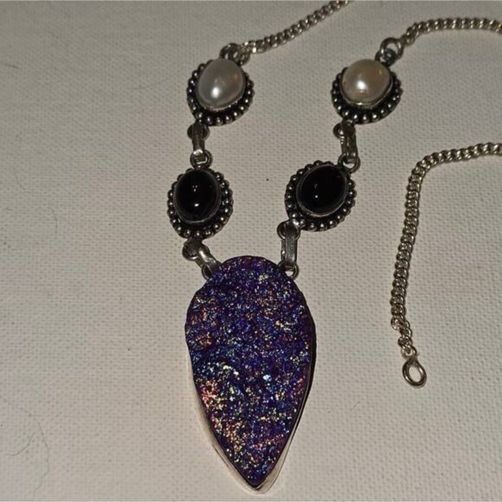 STERLING‎ Silver and Purple Drusy Stone Pendant Necklace